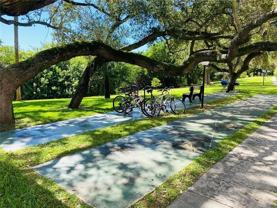 642 Nw 13th St - Photo 1 of 1