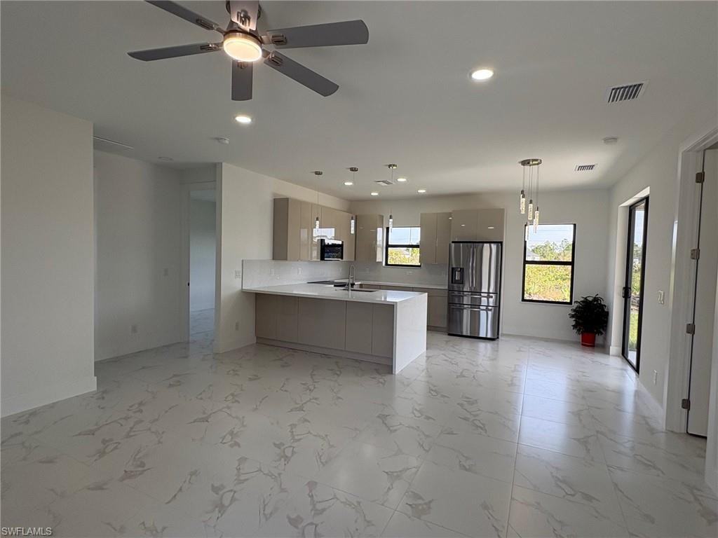 2600 Ann Ave N #2600 - Photo 2 of 15