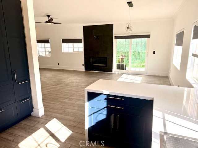 15205 Larch Ave #15205 - Photo 6 of 40