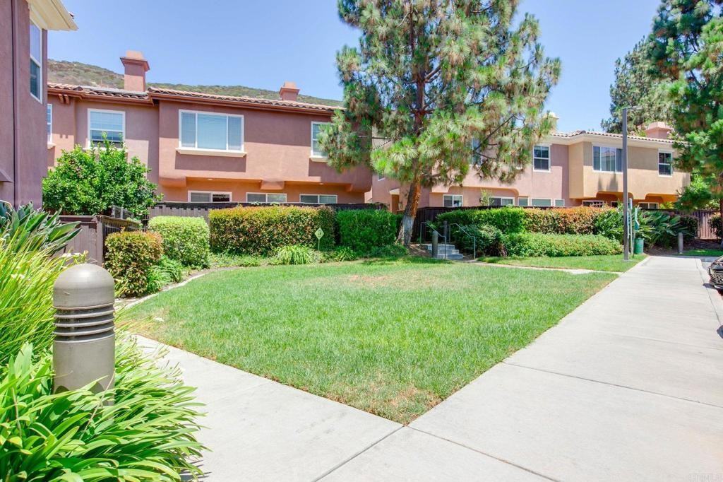 1241 Highbluff Ave #1241 - Photo 3 of 41