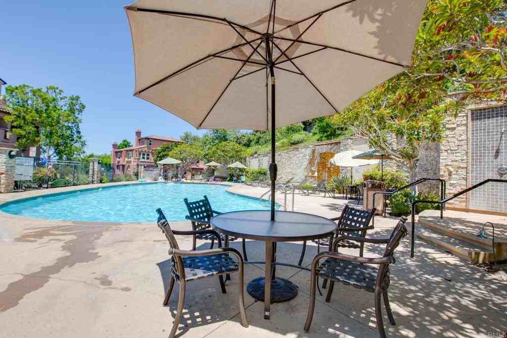 1241 Highbluff Ave #1241 - Photo 4 of 41