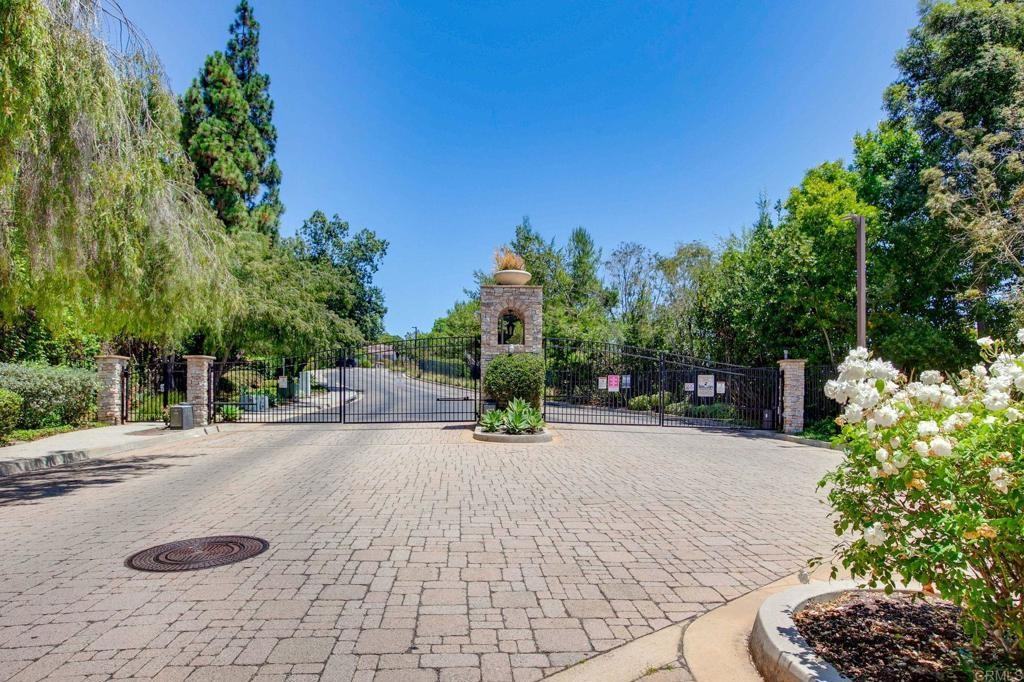 1241 Highbluff Ave #1241 - Photo 5 of 41