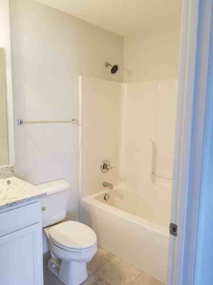 108 Squire Cir - Photo 6 of 14