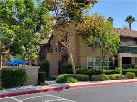 featured image of 17 Destiny Way #17