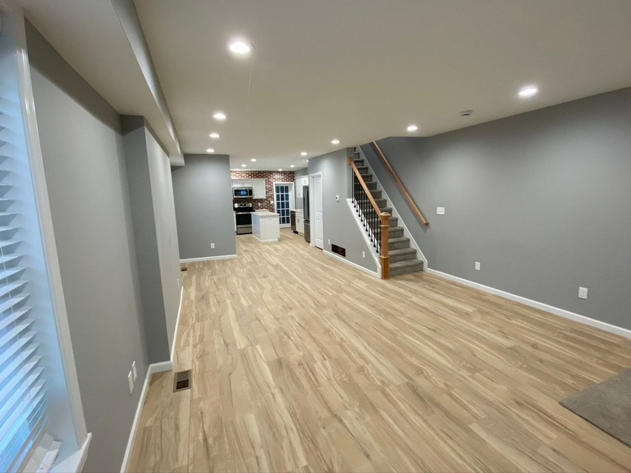 553 Ridge St - Photo 2 of 39