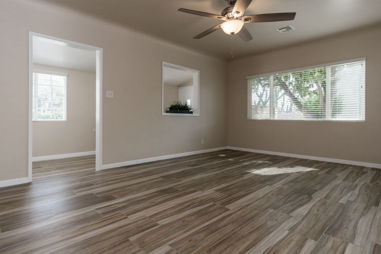 8217 Corbin Ave - Photo 3 of 12