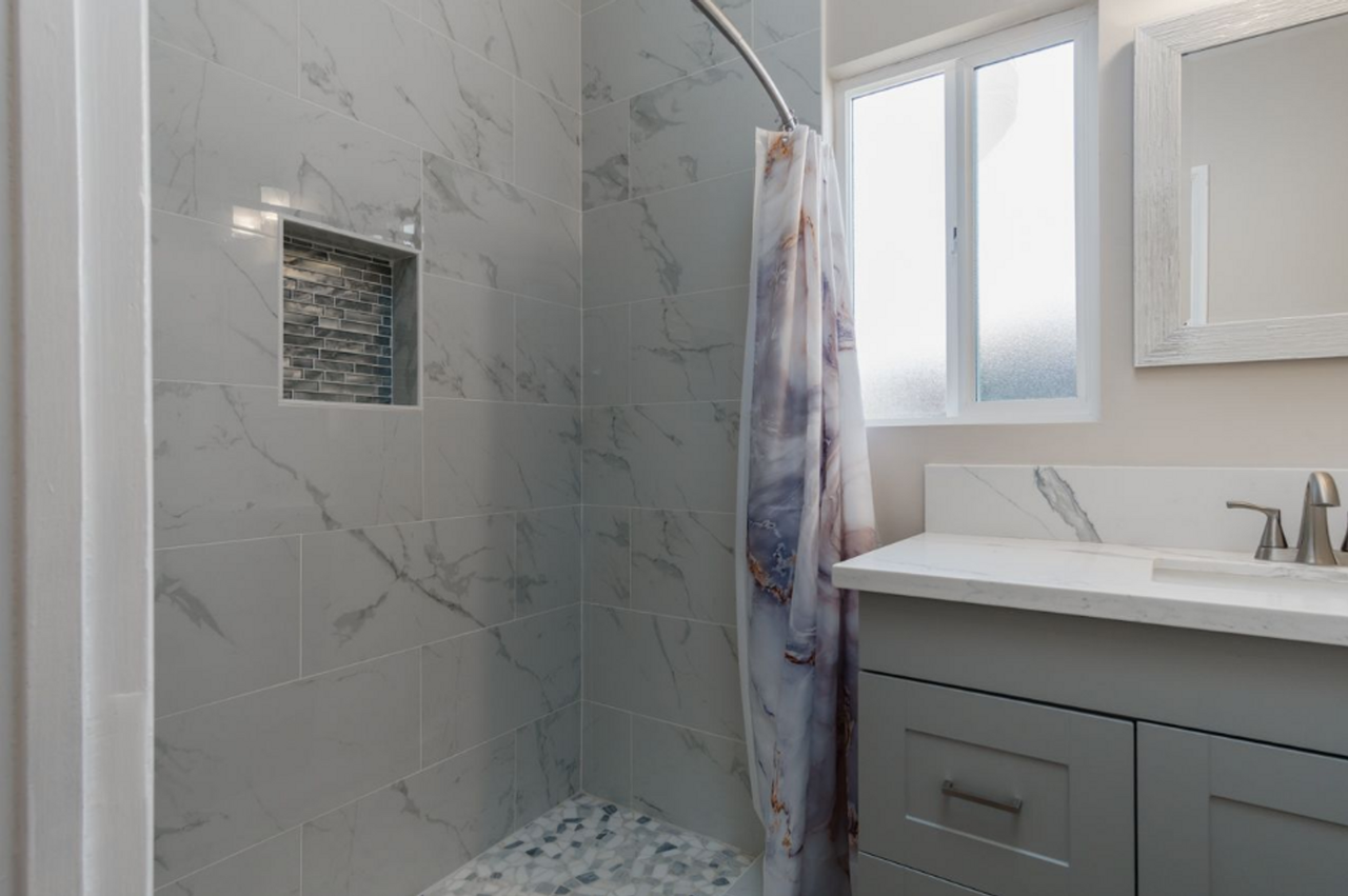 8217 Corbin Ave - Photo 7 of 12