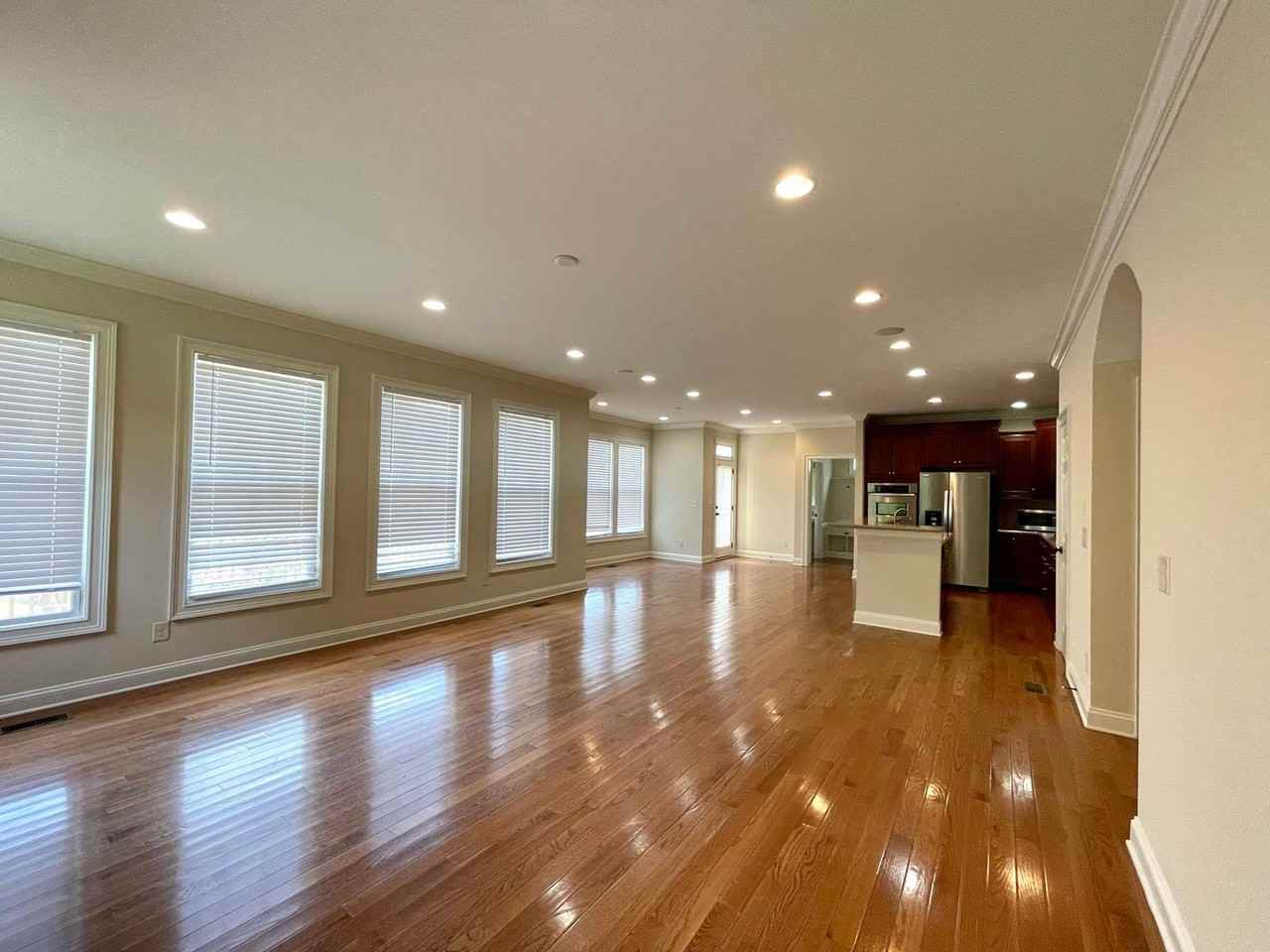 204 Tuckers Pond Dr - Photo 7 of 43