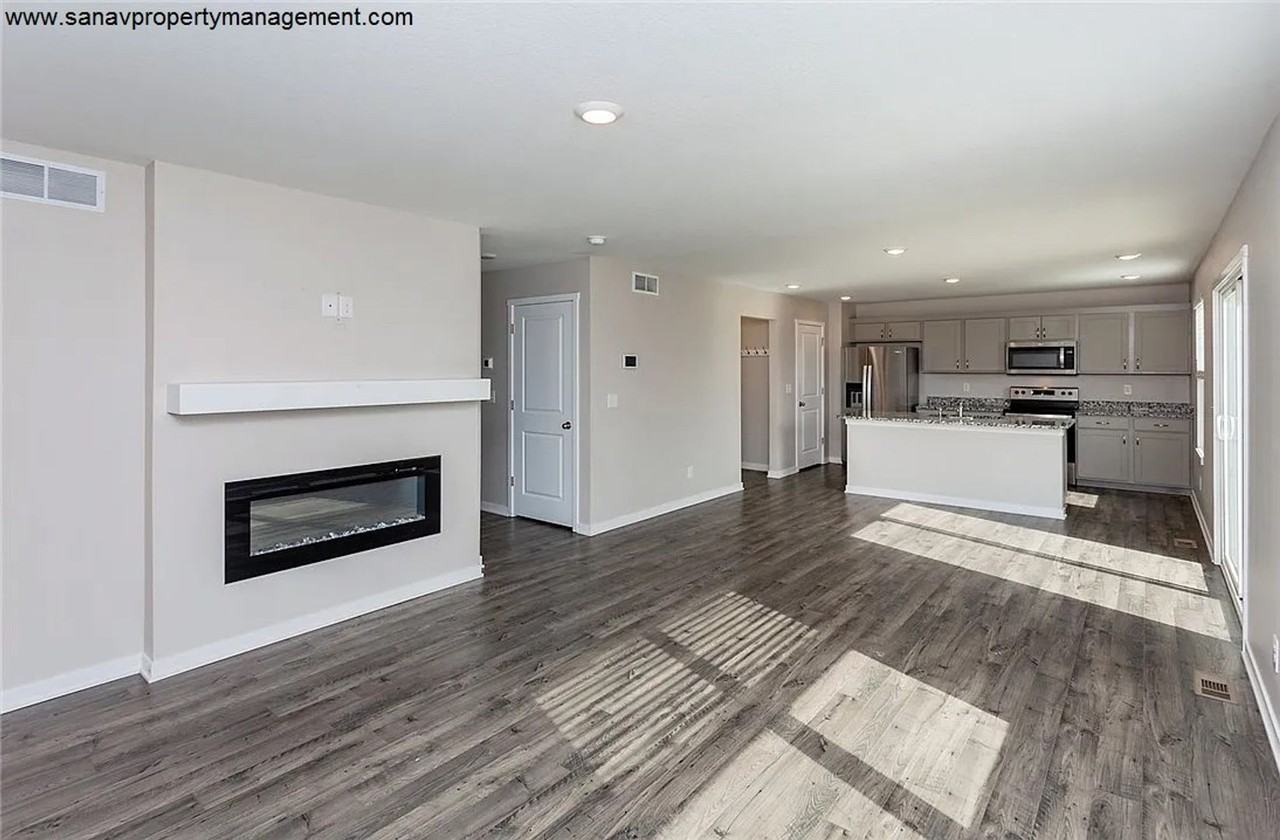 2907 Nw Woodbury Dr - Photo 7 of 10