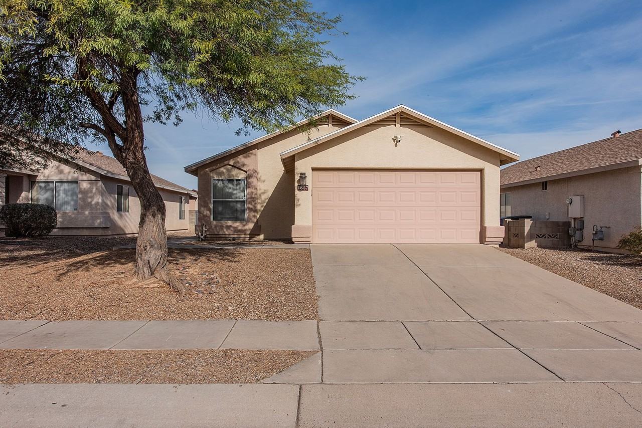 1657 E Saint Ferdinand Pl - Photo 3 of 29