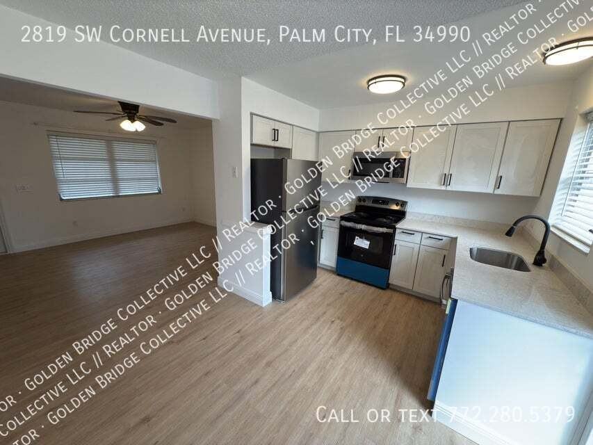 2819 Sw Cornell Ave - Photo 2 of 10