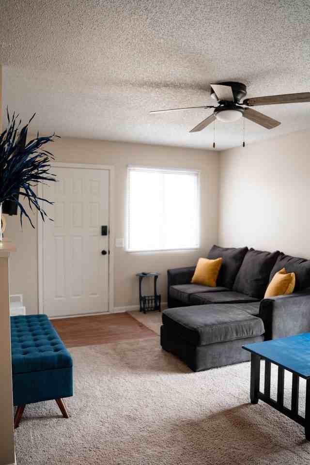 2020 Fairfield St - Photo 3 of 15