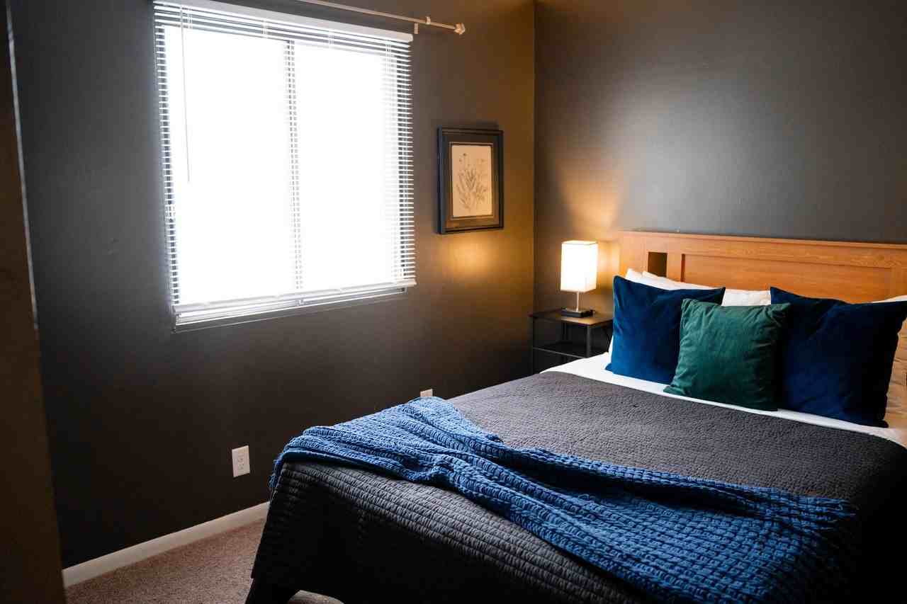 2020 Fairfield St - Photo 7 of 15