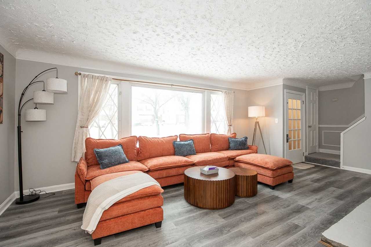 17104 Eldamere Ave - Photo 4 of 32