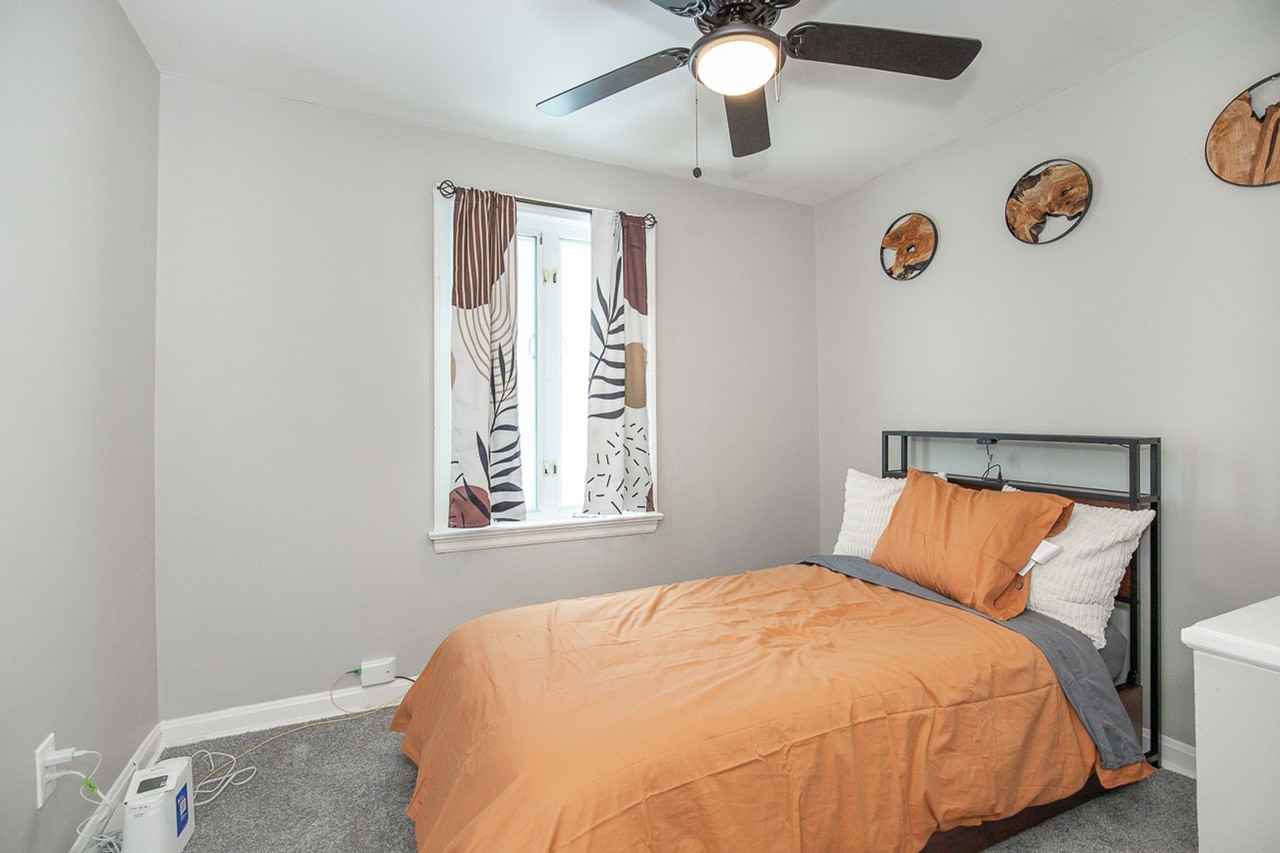 17104 Eldamere Ave - Photo 7 of 32