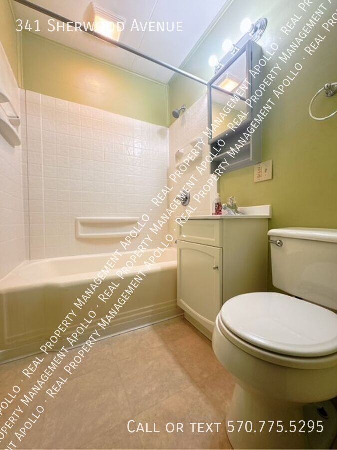 341 Sherwood Ave - Photo 7 of 8