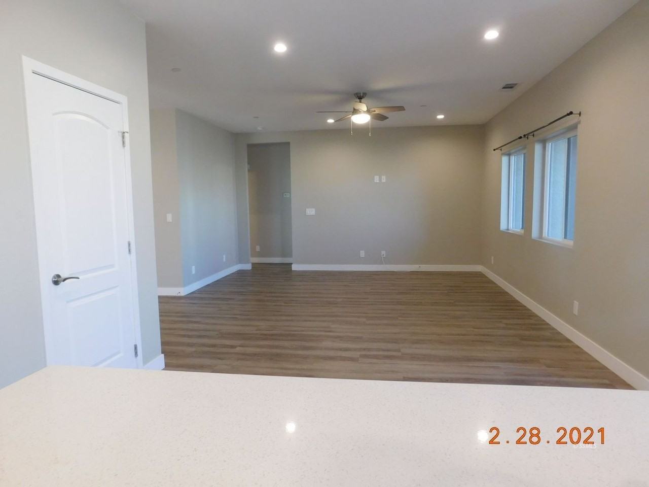 431 Abigail St - Photo 6 of 18