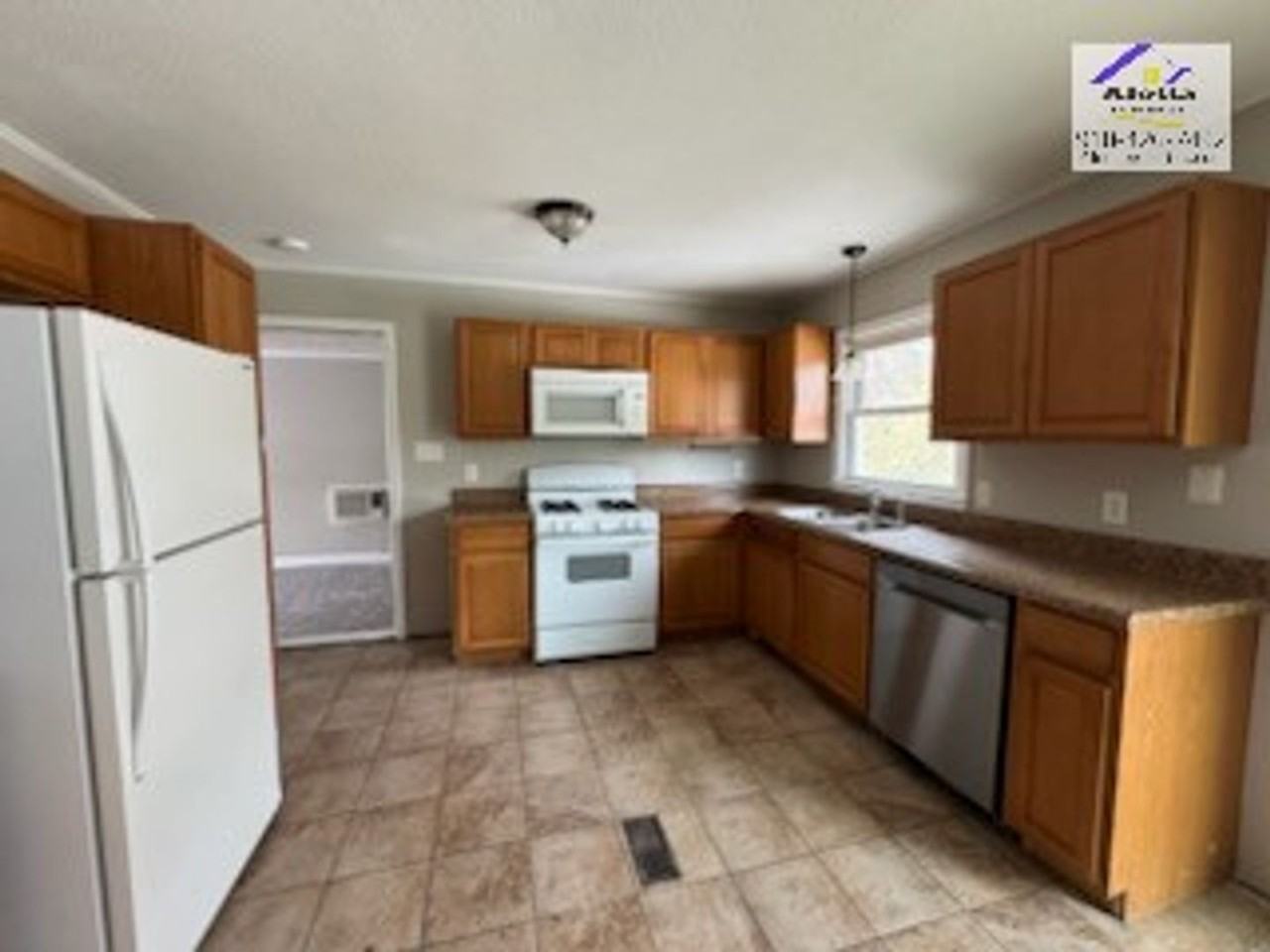 4451 Ruby Rd - Photo 5 of 20