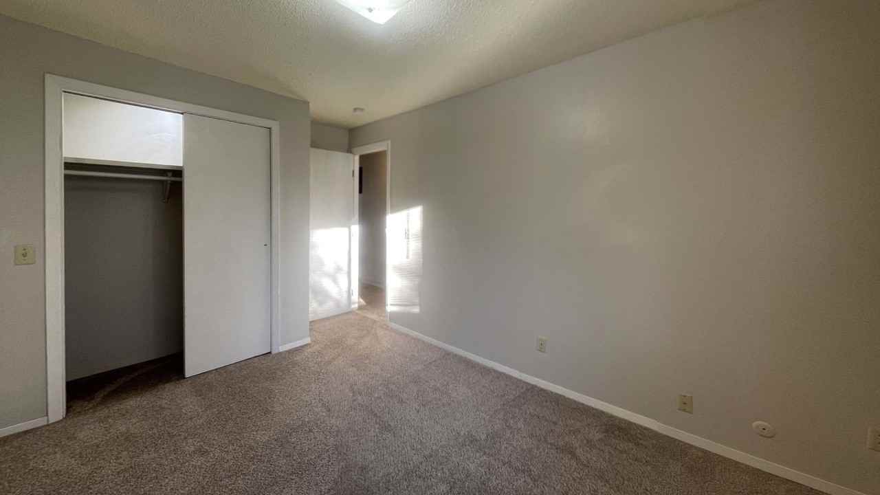 3705 S. Cathy Avenue Apartments - Photo 7 of 14