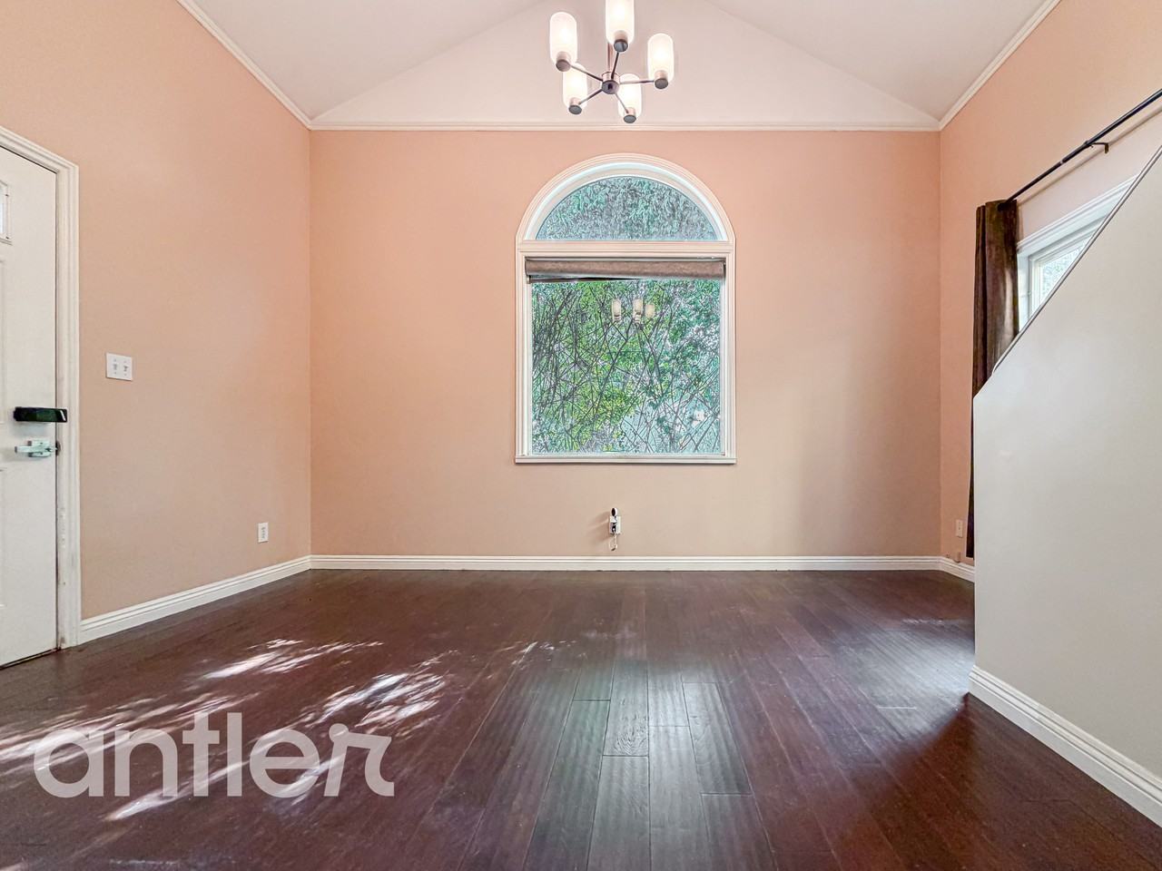 5935 Willoughby Ave #5935 - Photo 3 of 16