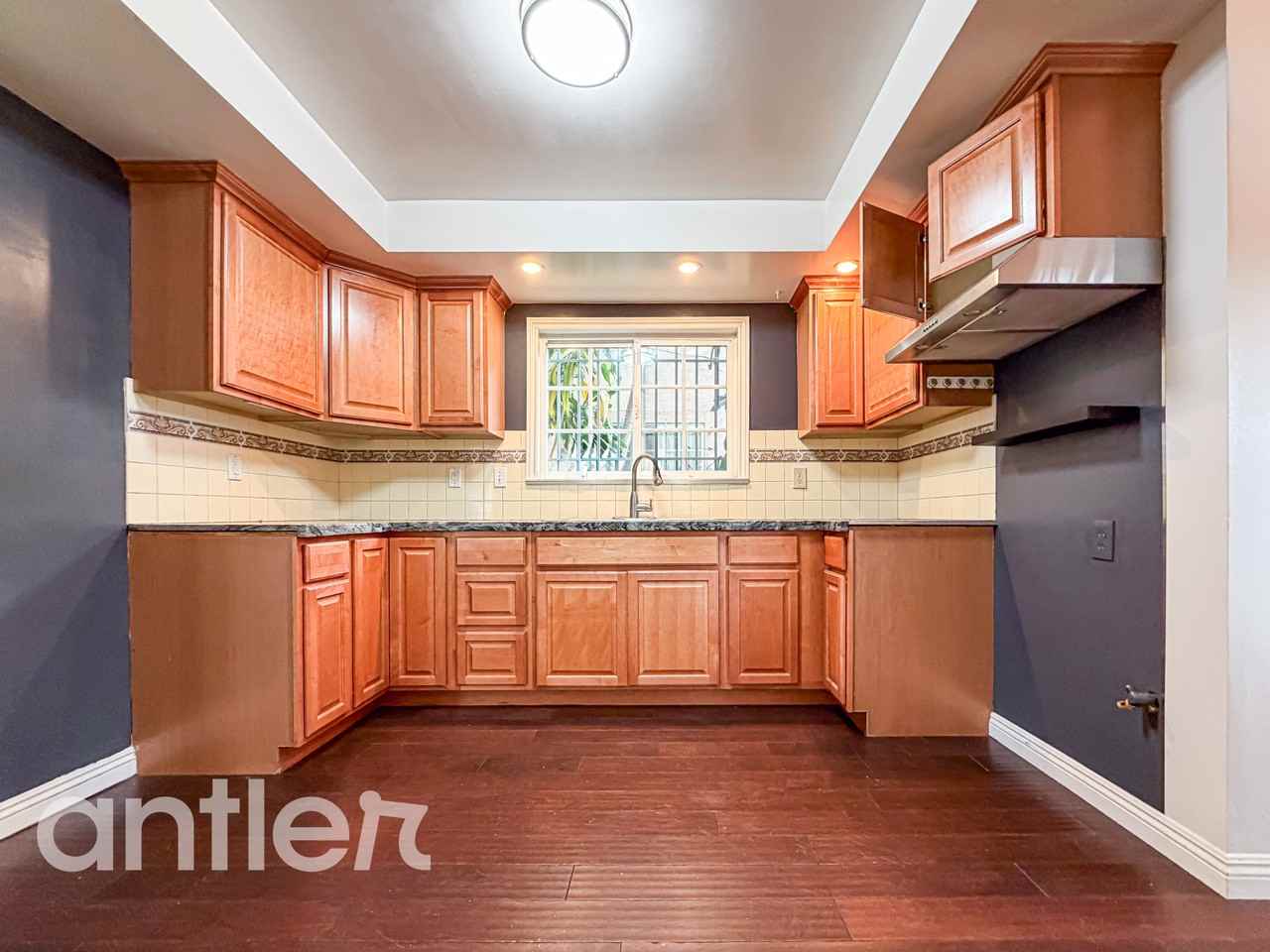 5935 Willoughby Ave #5935 - Photo 4 of 16