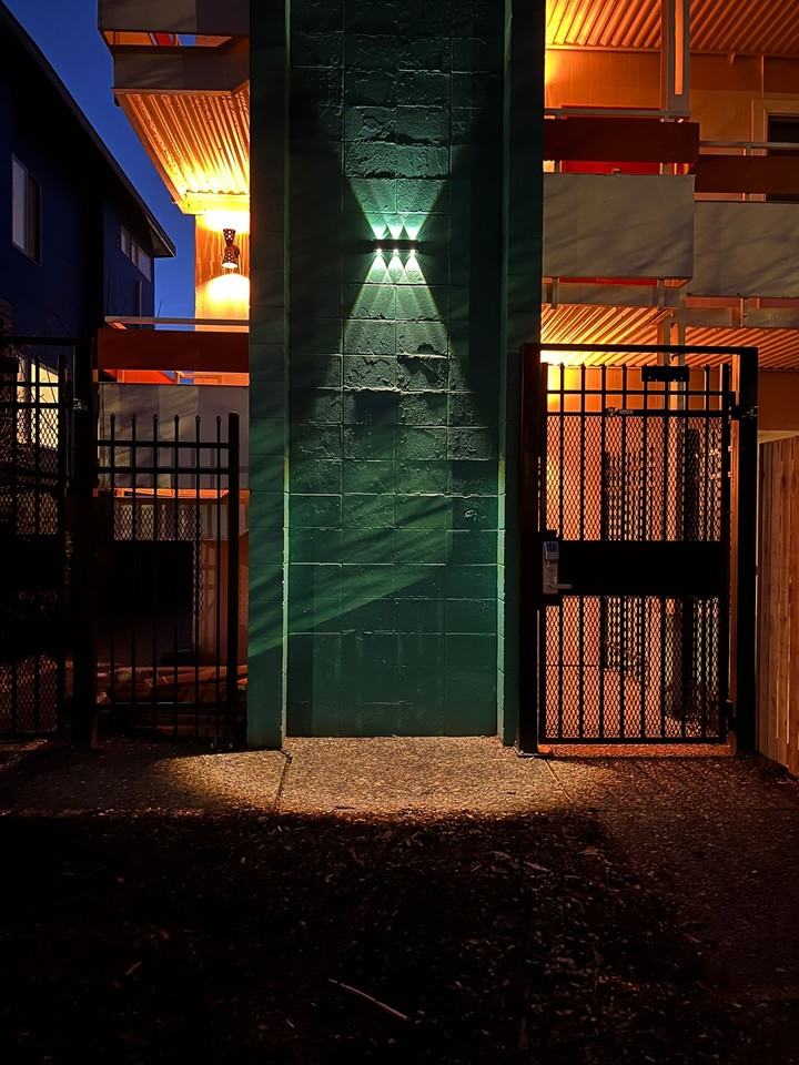 The Chateau Apartments - Photo 2 of 5