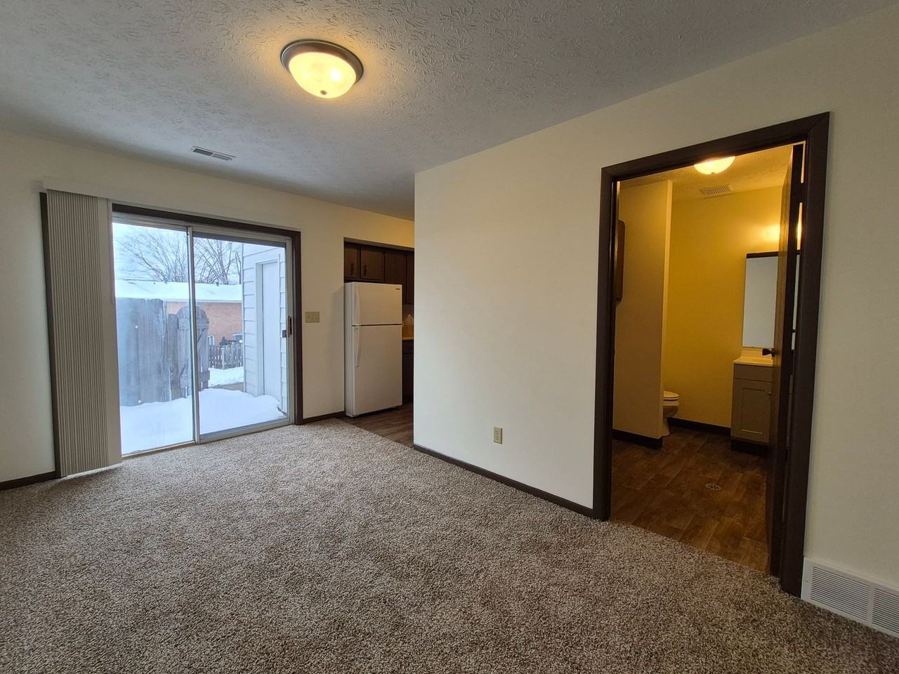 2031 Scenic Dr Nw - Photo 4 of 16