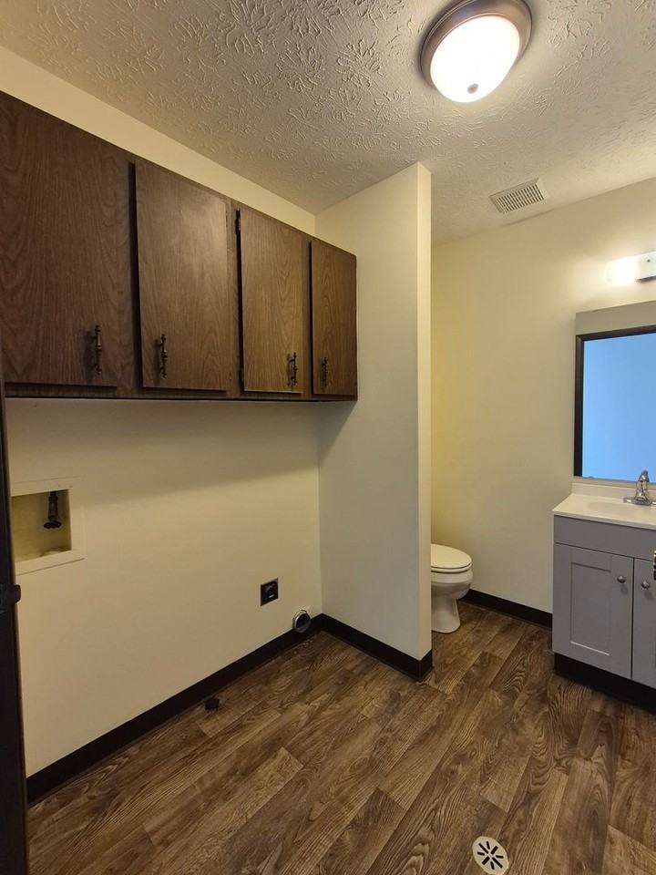 2031 Scenic Dr Nw - Photo 5 of 16