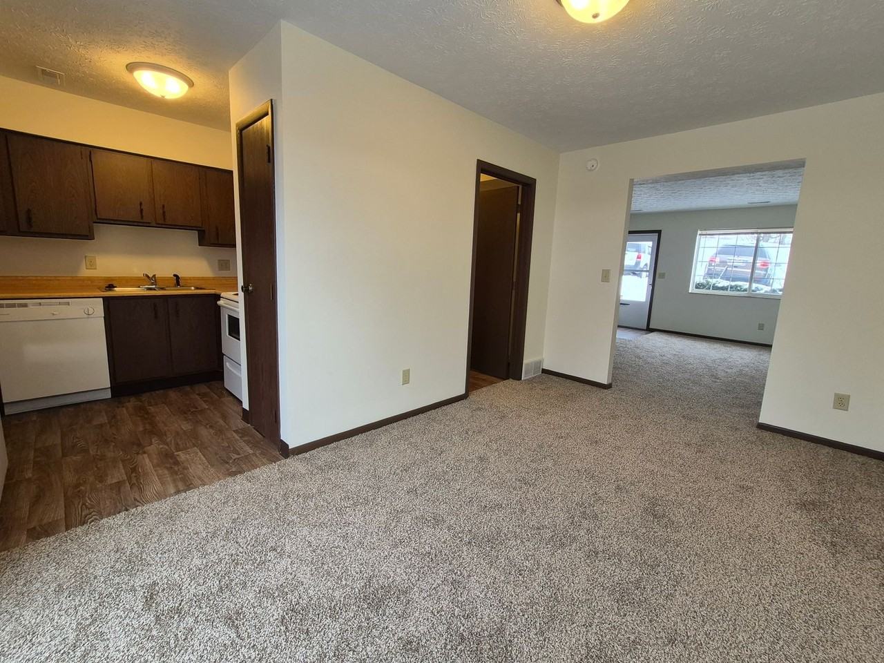 2031 Scenic Dr Nw - Photo 6 of 16