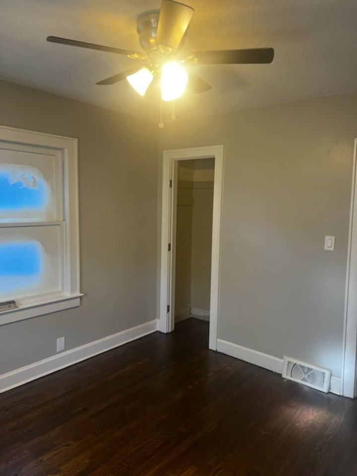 35 W 74th Ter - Photo 6 of 14