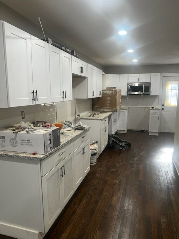 35 W 74th Ter - Photo 7 of 14