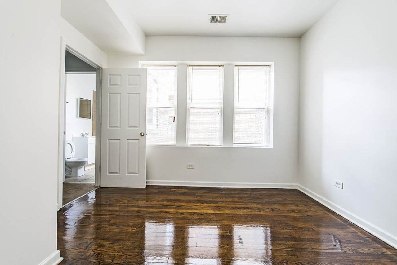 8149 S Marshfield - Photo 6 of 21