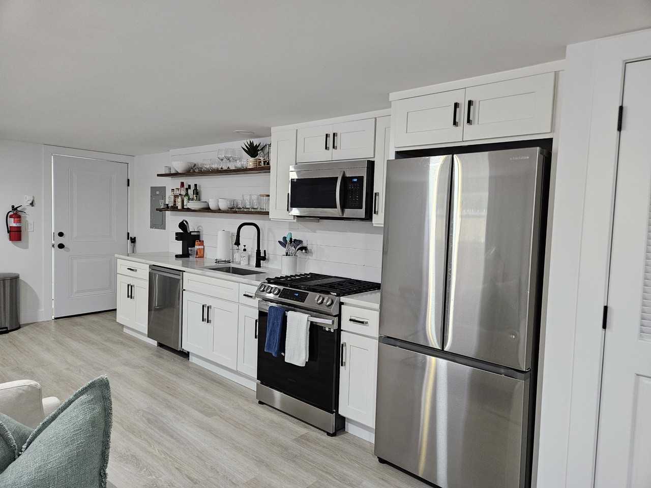 90 Shrewsbury Ave #NA - Photo 7 of 18