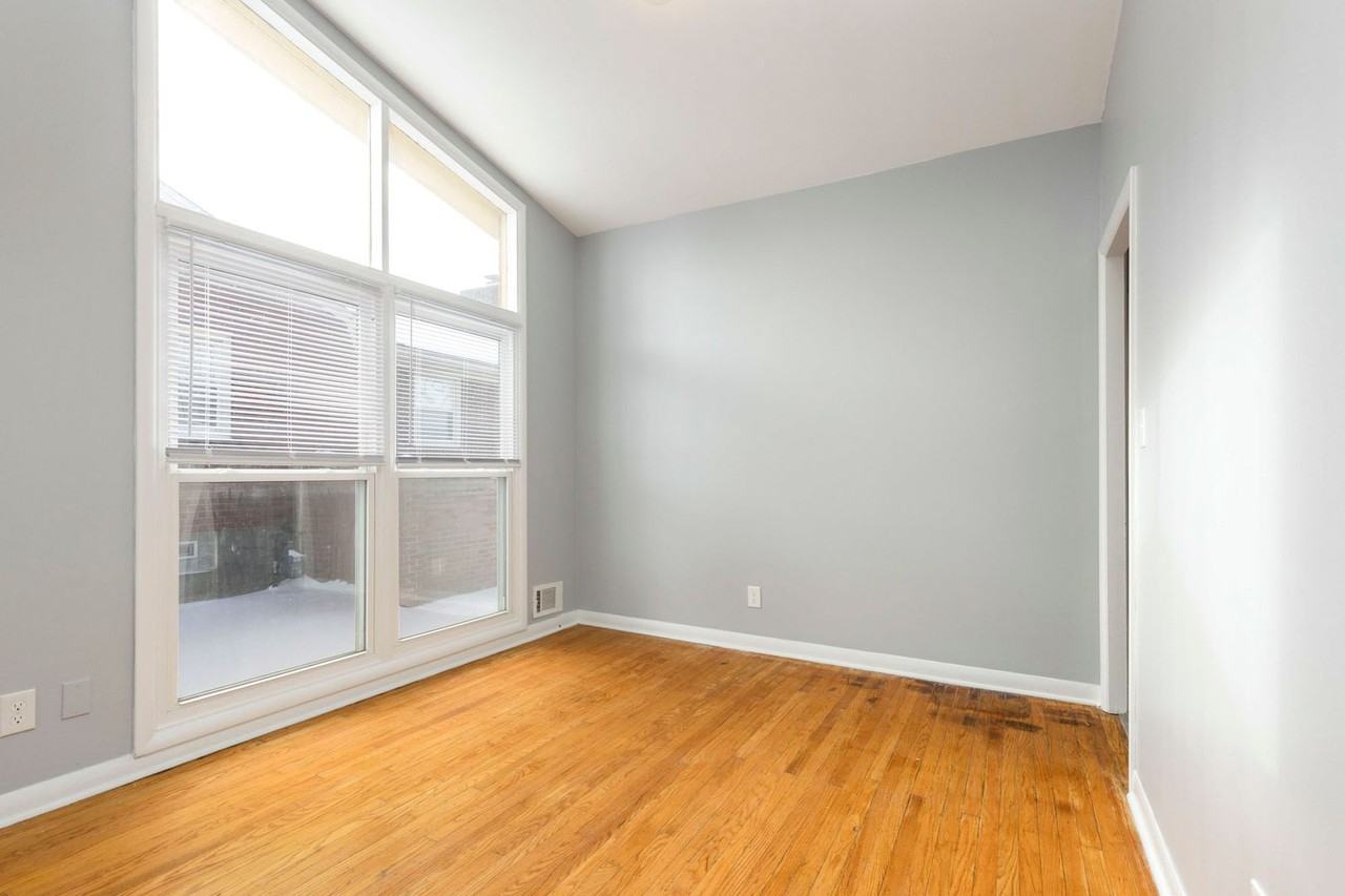 3704 Greenwich Rd - Photo 7 of 36