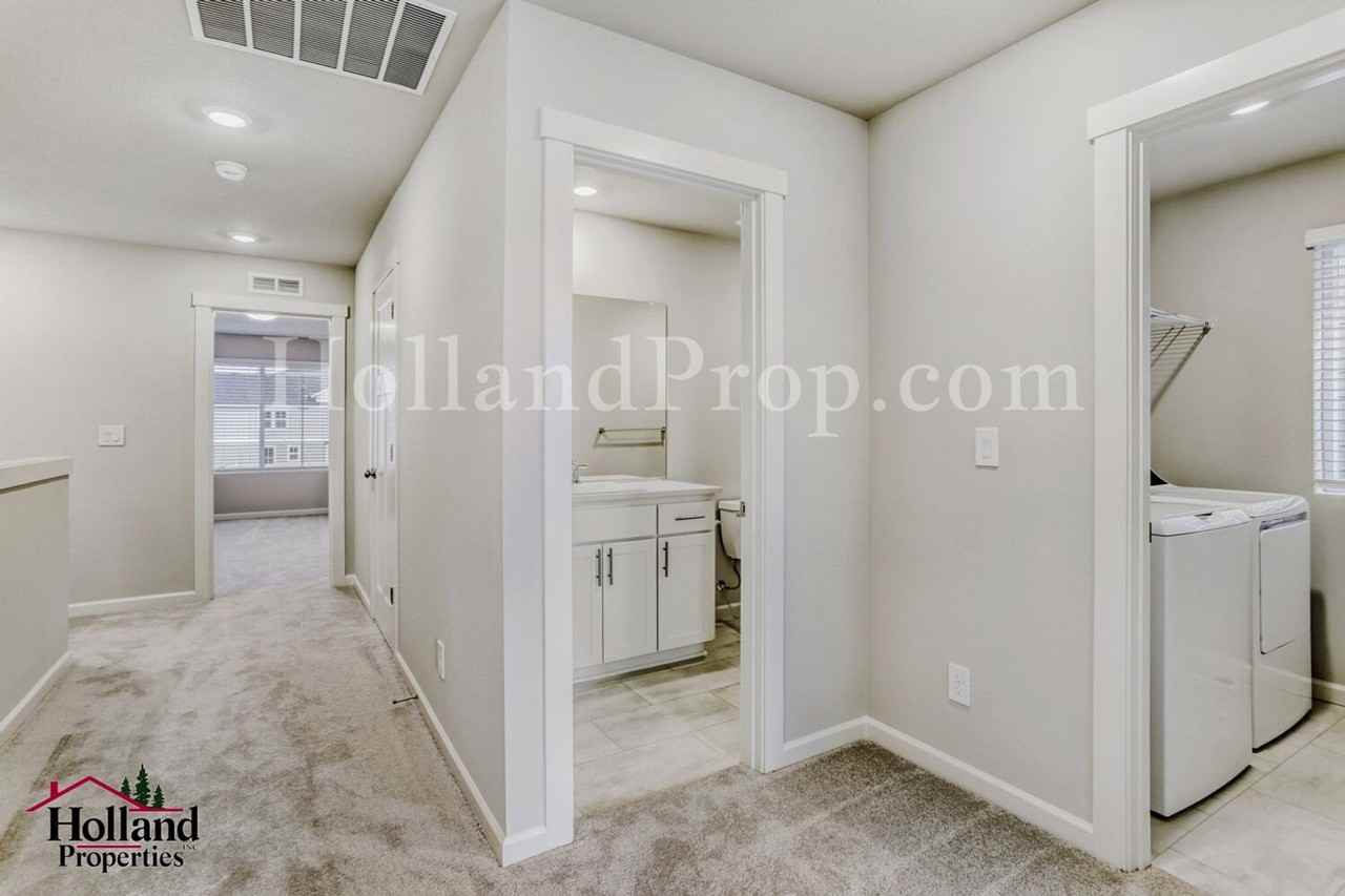 8366 Se Brooks Ln - Photo 4 of 25