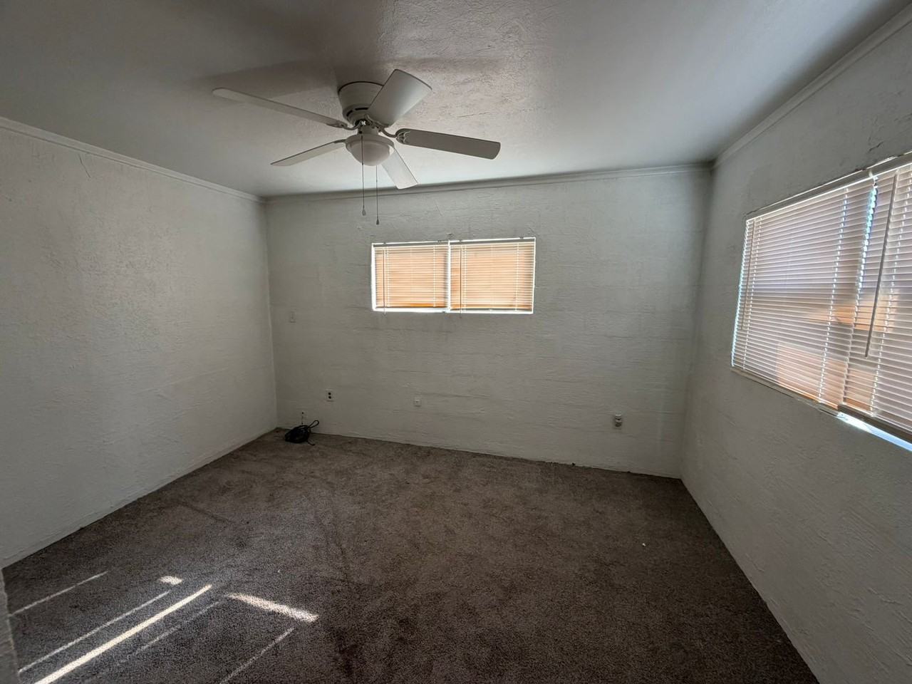 1021 N Guadalupe St - Photo 7 of 16