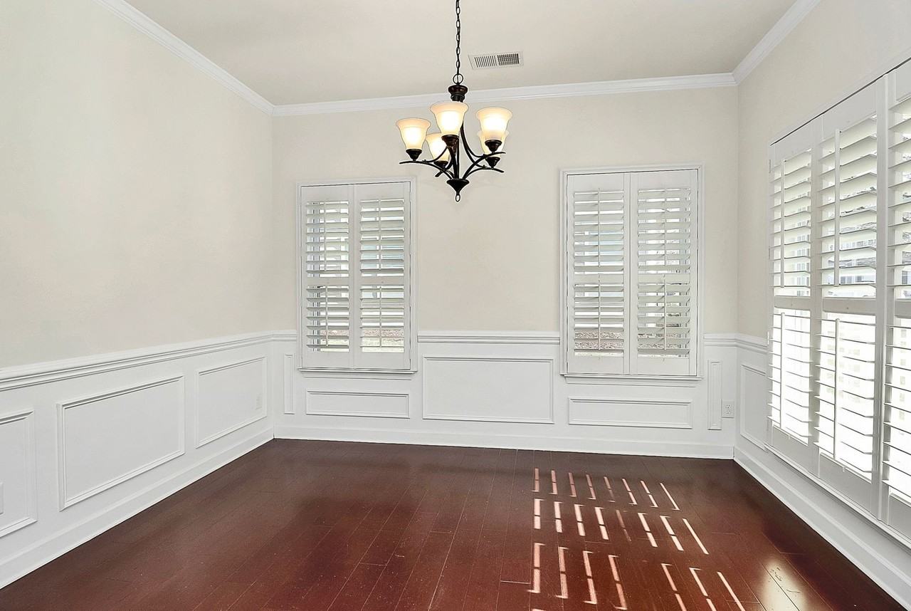 4602 Craigmoss Ln - Photo 3 of 19