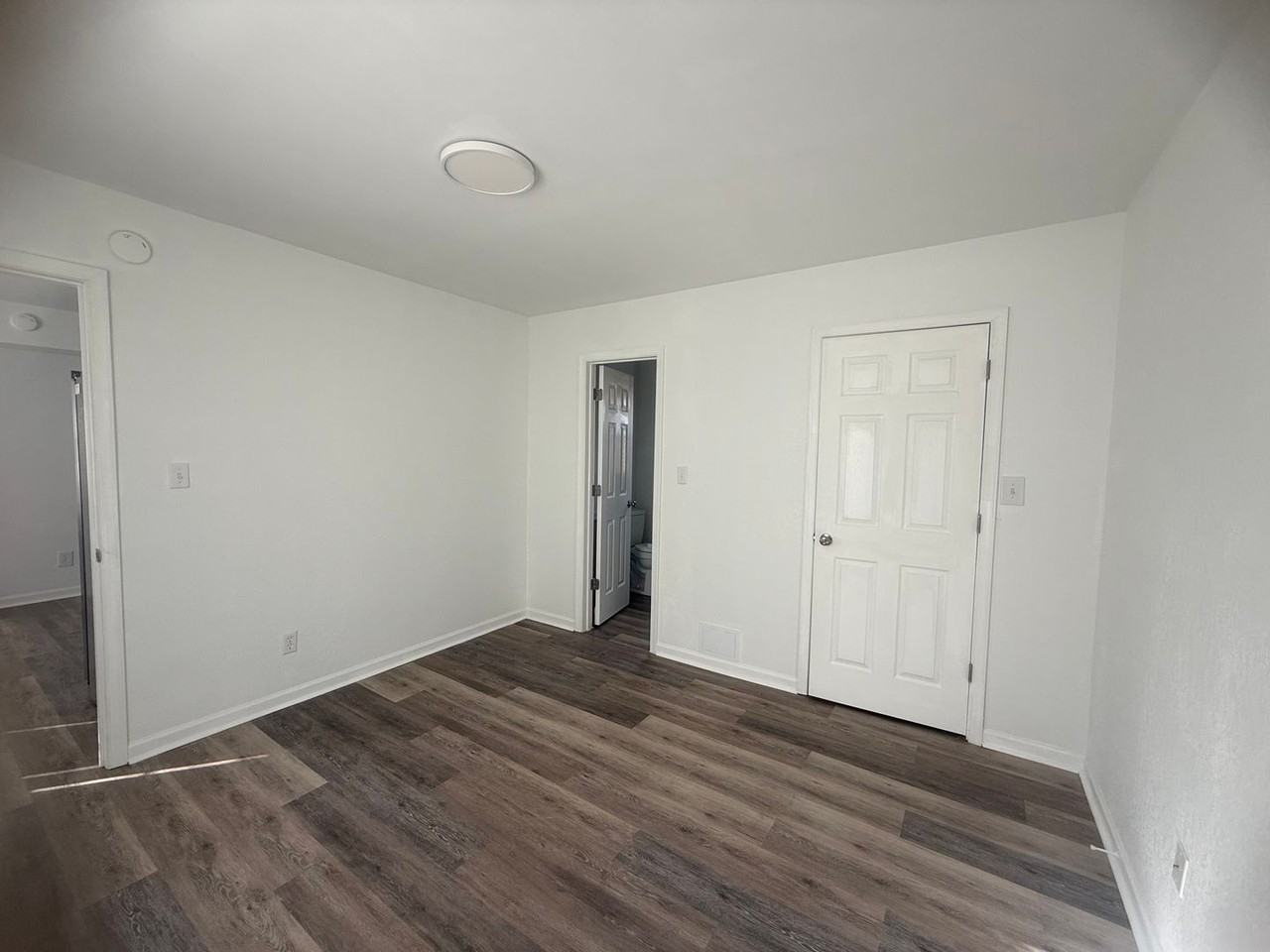 572 Portsmouth Blvd - Photo 7 of 19