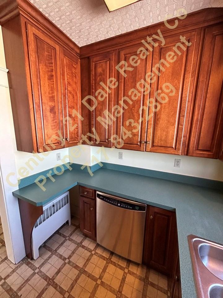 545 E Main St - Photo 7 of 26