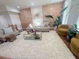 featured image of 1704 E Chase St