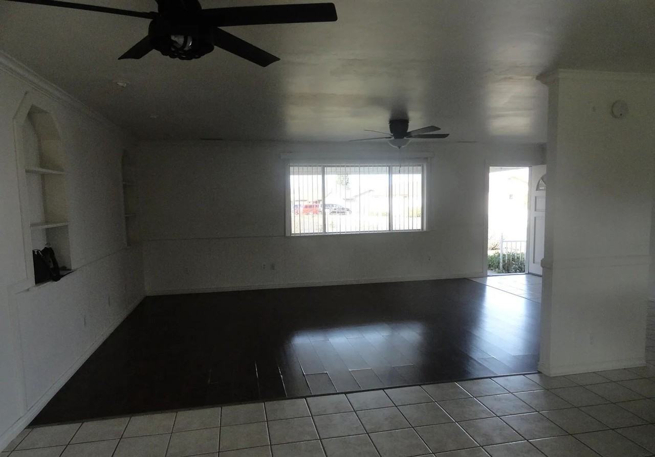 4201 N Tonto Way - Photo 2 of 11