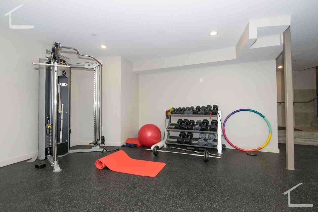 19 Greylock Rd - Photo 5 of 7