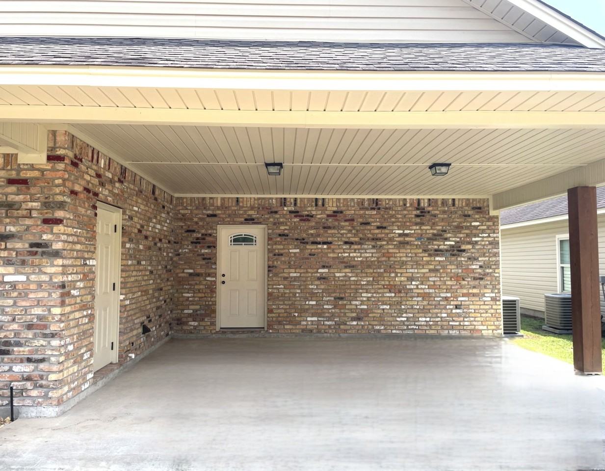 Cypress Bend: Lincoln Rd Monroe, LA - Photo 2 of 6