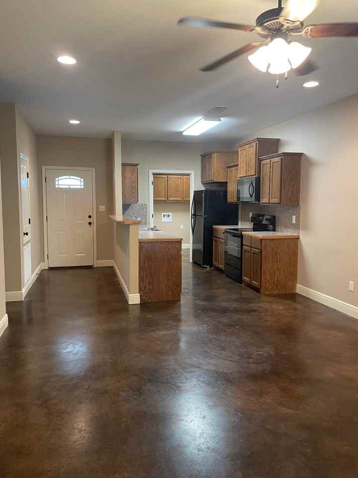 Cypress Bend: Lincoln Rd Monroe, LA - Photo 6 of 6