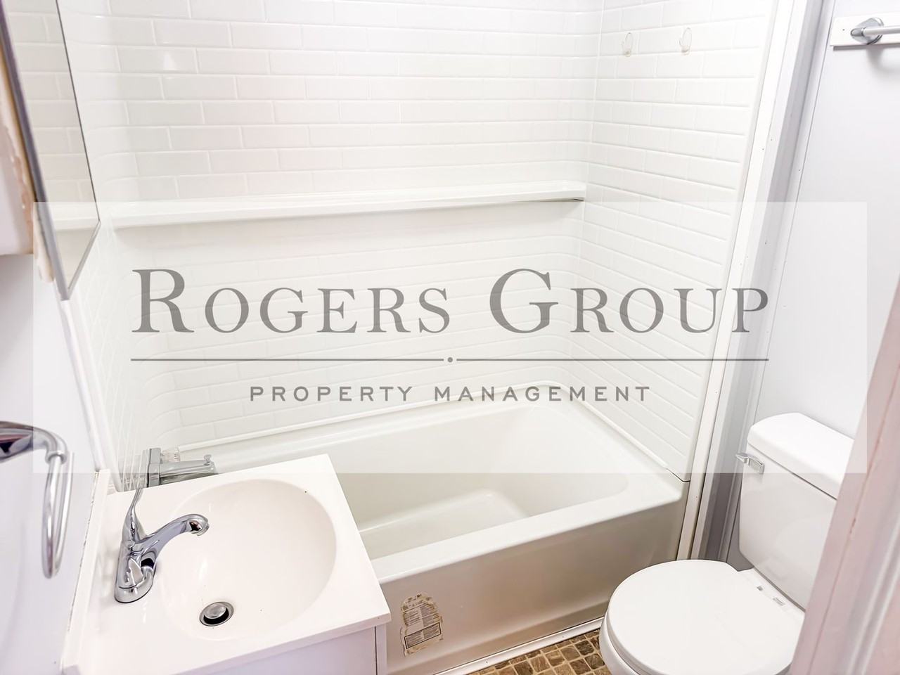 908 Crozier St - Photo 5 of 8