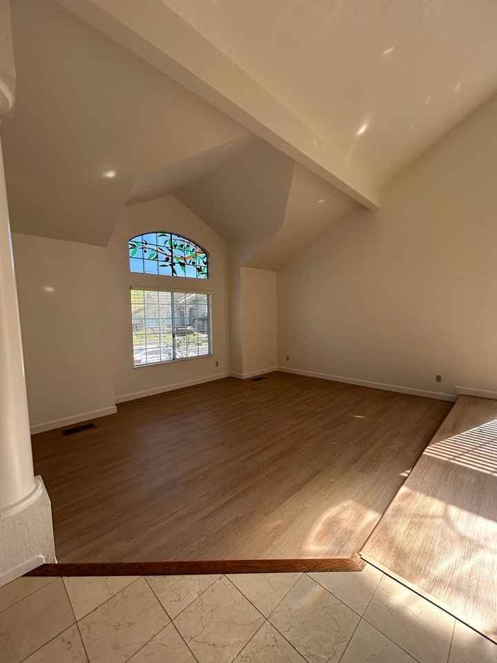 1829 Nephi Dr - Photo 3 of 22