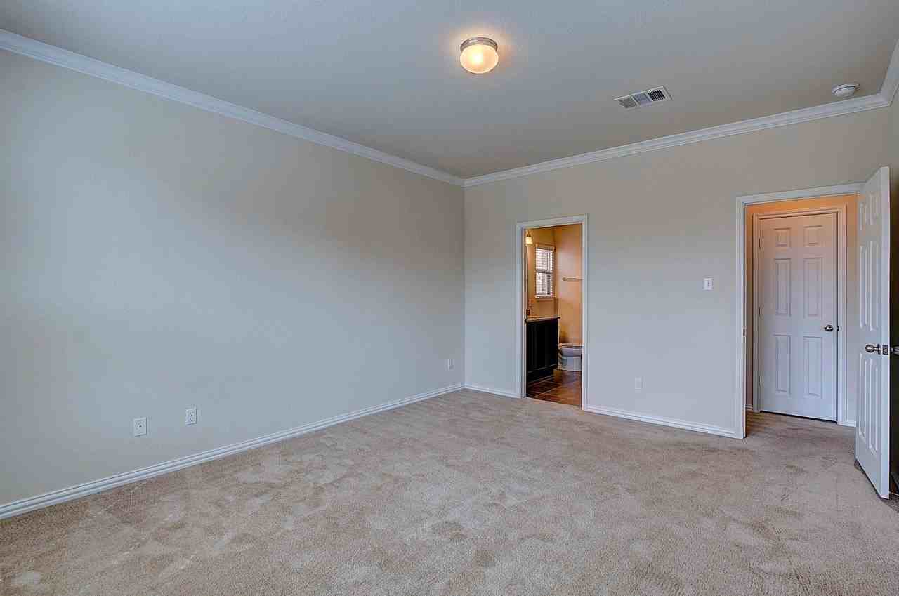 19804 Cherubini Trl - Photo 4 of 23