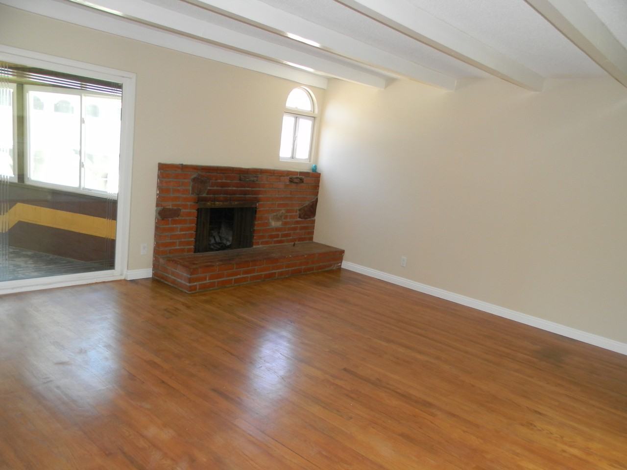 1333 E Orange Grove Ave - Photo 4 of 18