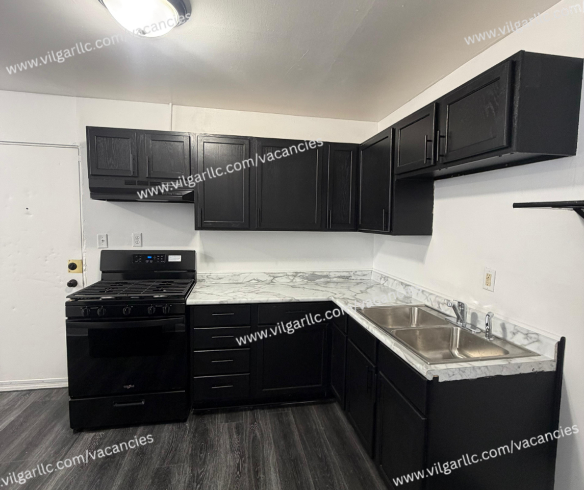 4345 Louisiana Pl - Photo 3 of 14