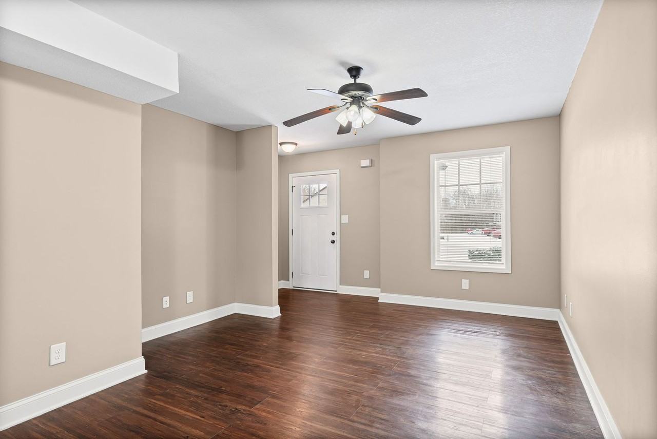 1761 Spring Water Dr - Photo 5 of 28